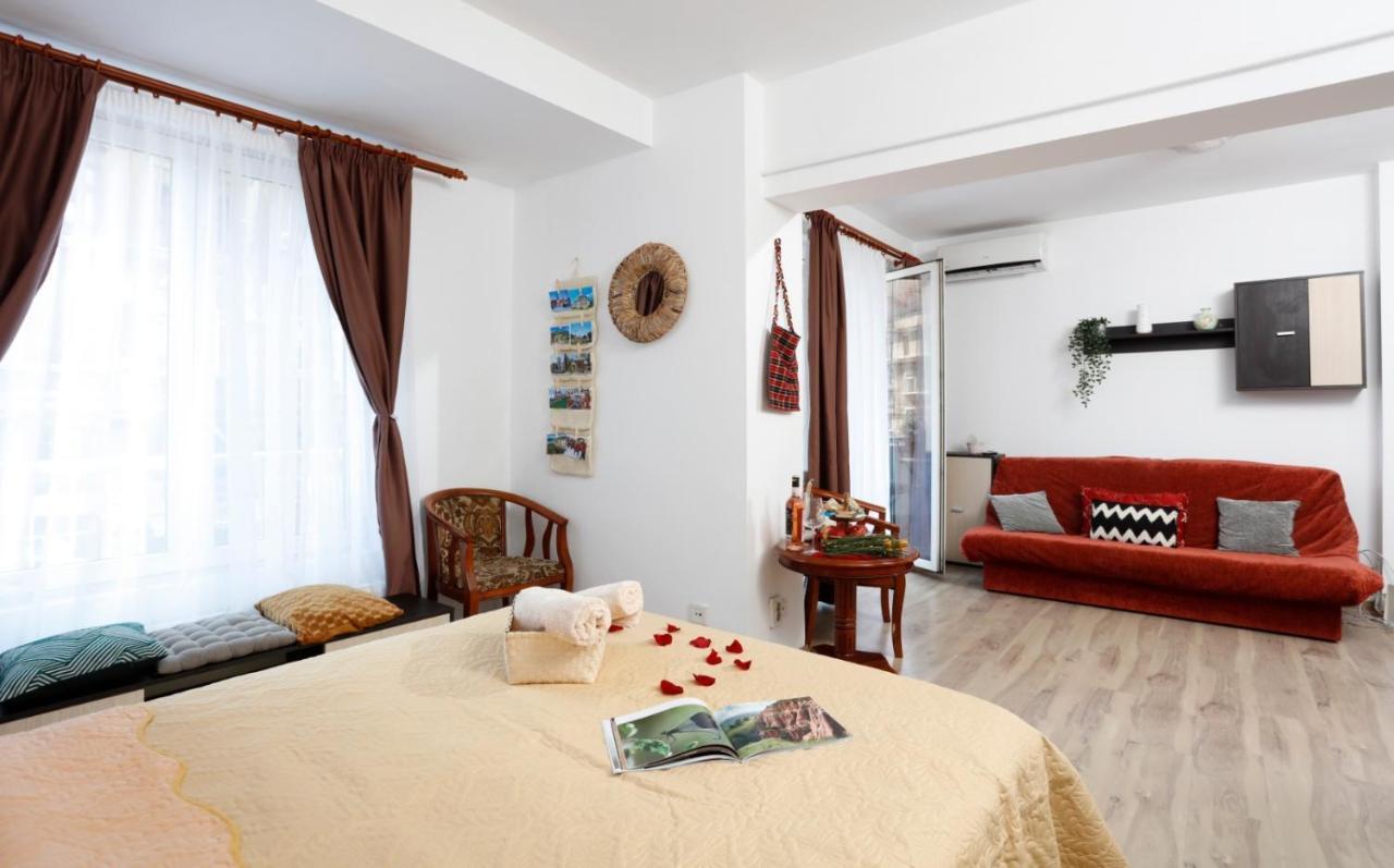 Traditional Romanian Apartments Βουκουρέστι Εξωτερικό φωτογραφία