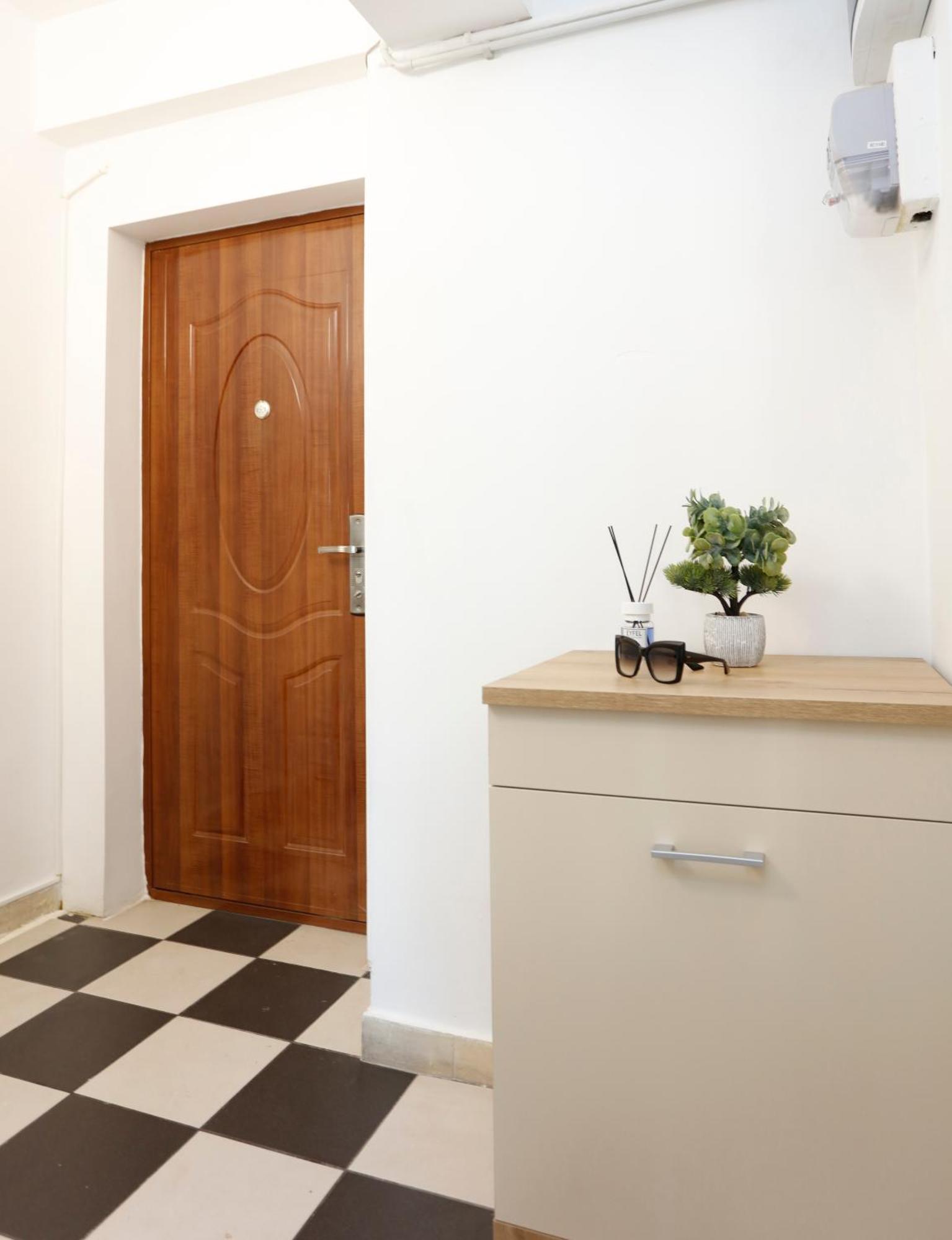 Traditional Romanian Apartments Βουκουρέστι Εξωτερικό φωτογραφία